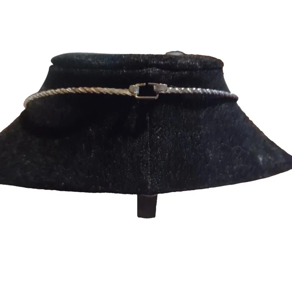 Metal Choker Necklace 3 Leaves Vintage - Picture 5 of 5